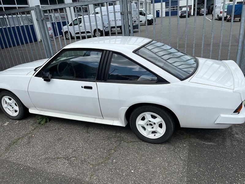 Gebraucht Opel Manta 110 PS (80 kW) 1988 Weiß Coupé