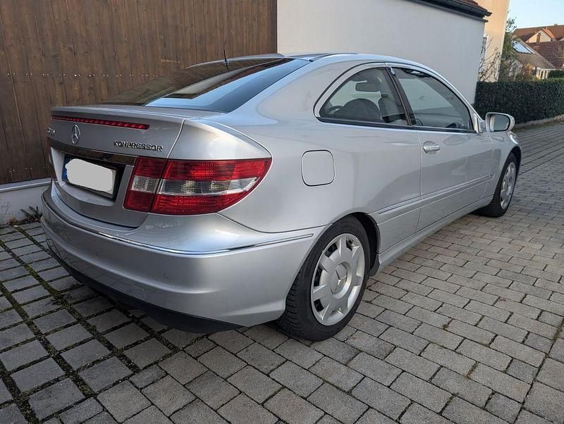 Gebraucht Mercedes CLC180 143 PS (105 kW) 2008 Silber Kleinwagen