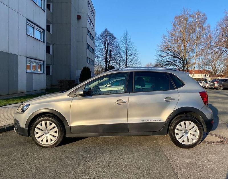 Gebraucht VW Polo Cross 86 PS (63 kW) 2011 Silber Kleinwagen
