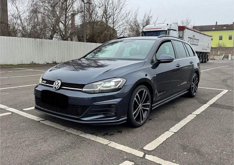 Blau Gebraucht 2017 VW Golf VII GTD Kombi | 8.999 € (Superpreis) - Bild 1/4