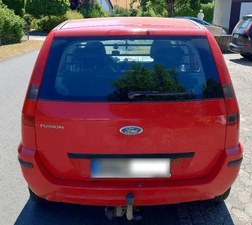 Gebraucht Ford Fusion 80 PS (58 kW) 2004 Rot Kleinwagen