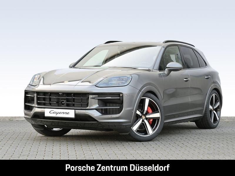 Quarzitgraumetallic Gebraucht 2024 Porsche Cayenne S SUV | 139.900 € - Bild 1/4