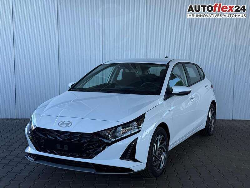 Atlas white Neu 2025 Hyundai i20 Comfort Kleinwagen | 18.800 € (Superpreis) - Bild 1/4