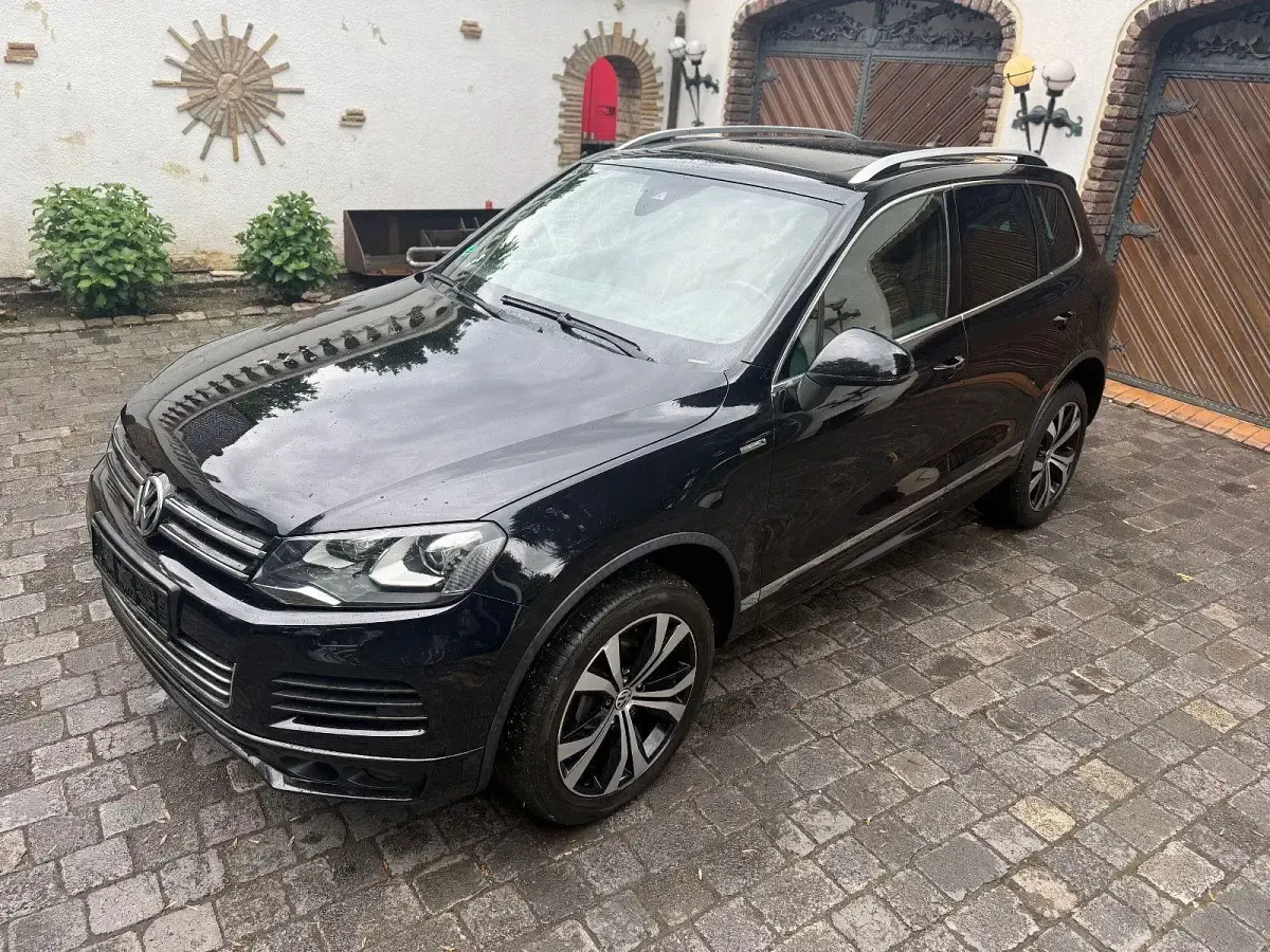 Gebraucht VW Touareg Edition 245 PS (180 kW) 2013 Schwarz SUV