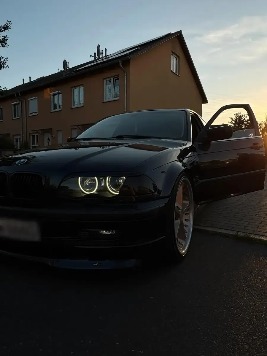Gebraucht BMW 323 170 PS (125 kW) 1998 Andere farben Limousine
