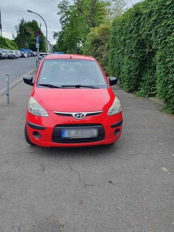 Rot Gebraucht 2010 Hyundai i10 Kleinwagen | 1.850 € (Fairer Preis) - Bild 1/4