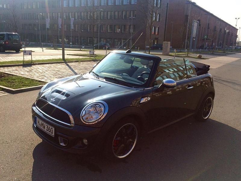 Gebraucht Mini Cooper S Cabriolet 184 PS (135 kW) 2011 Grau Cabrio