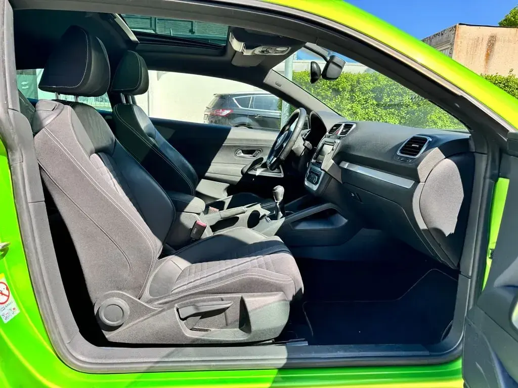 Gebraucht VW Scirocco Match 170 PS (125 kW) 2012 Grün