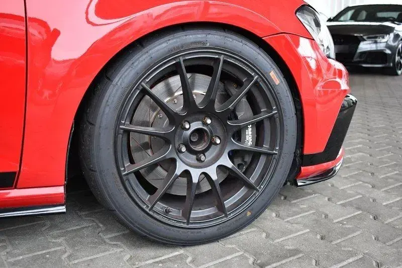 Usata VW Golf 265 CV (194 kW) 2016 Rosso Coupé