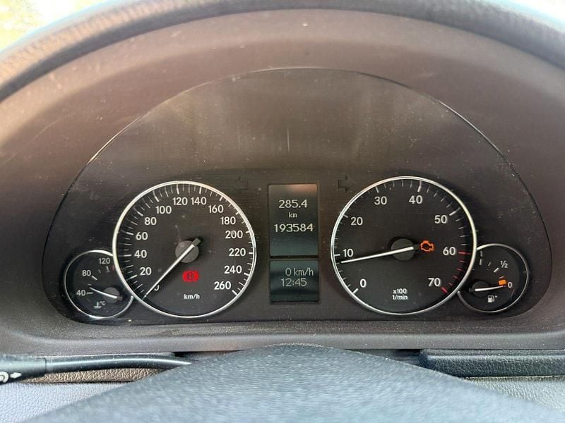 Gebraucht Mercedes C200 163 PS (119 kW) 2004 Schwarz Coupé