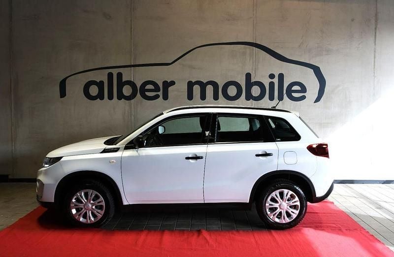 Gebraucht Suzuki Vitara 140 PS (102 kW) 2020 Weiß SUV
