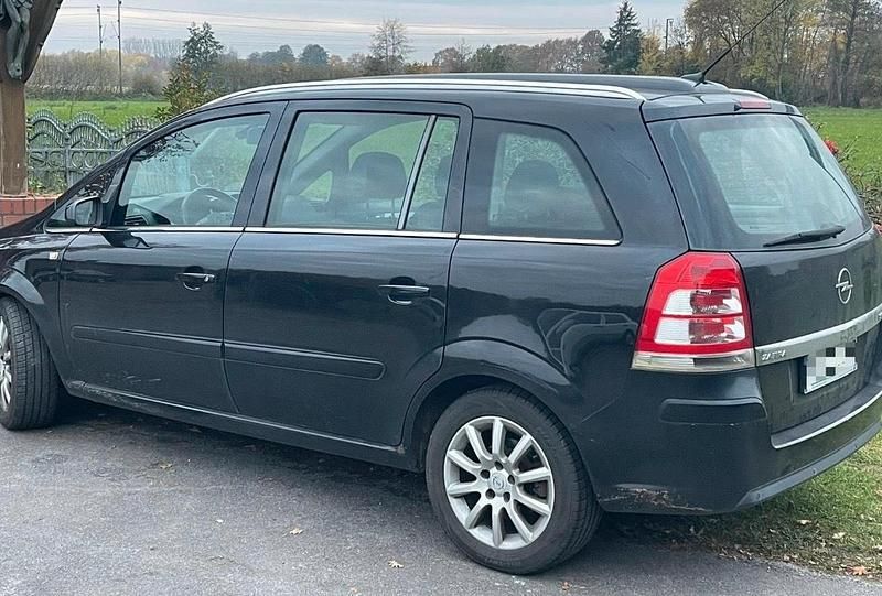 Gebraucht Opel Zafira 120 PS (88 kW) 2008 Schwarz Van / Kleinbus