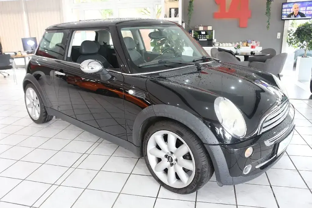 Gebraucht Mini Cooper 85 kW (116 PS) 2005 Schwarz Kleinwagen