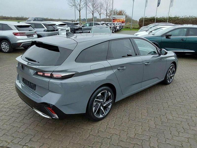 Gebraucht Peugeot 308 SW Allure 131 PS (96 kW) 2024 Selenium grau (metallic) Kombi