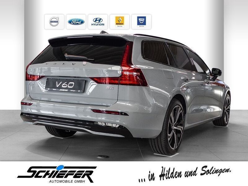 Gebraucht Volvo V60 Plus 197 PS (144 kW) 2023 Grau Kombi