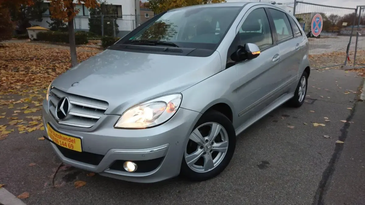 Gebraucht Mercedes B170 116 PS (85 kW) 2008 Silber Van / Kleinbus