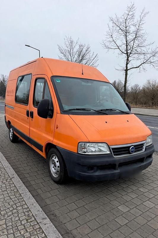 Gebraucht Fiat Ducato Basis 110 PS (80 kW) 2006 Orange Van