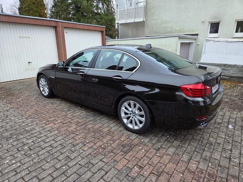 Gebraucht BMW 530 Luxury Line 258 PS (189 kW) 2016 Braun Limousine