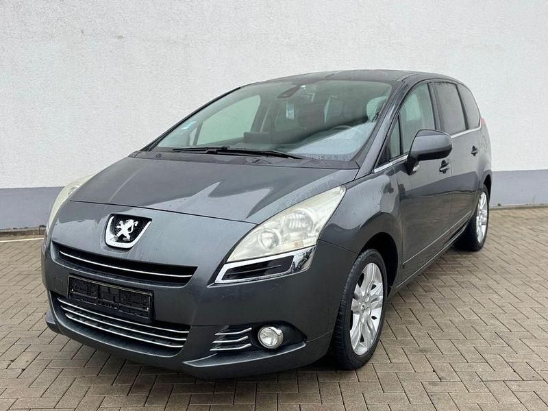 Gebraucht Peugeot 5008 Premium 150 PS (110 kW) 2010 Grau Van / Kleinbus