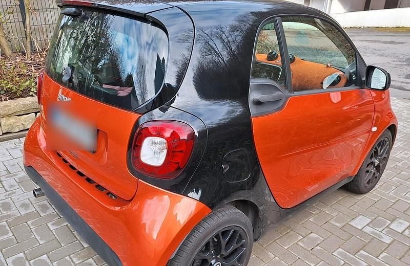 Gebraucht Smart ForTwo Coupé 71 PS (52 kW) 2015 Orange Coupé
