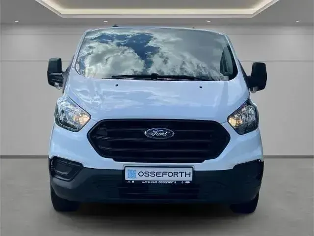 Gebraucht Ford Transit Custom 105 PS (77 kW) 2021 Weiss Van / Kleinbus