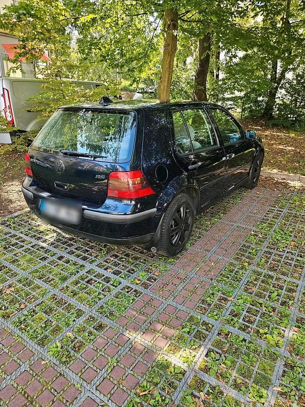 Schwarz Gebraucht 1998 VW Golf IV Limousine | 1.500 € (Fairer Preis) - Bild 1/4