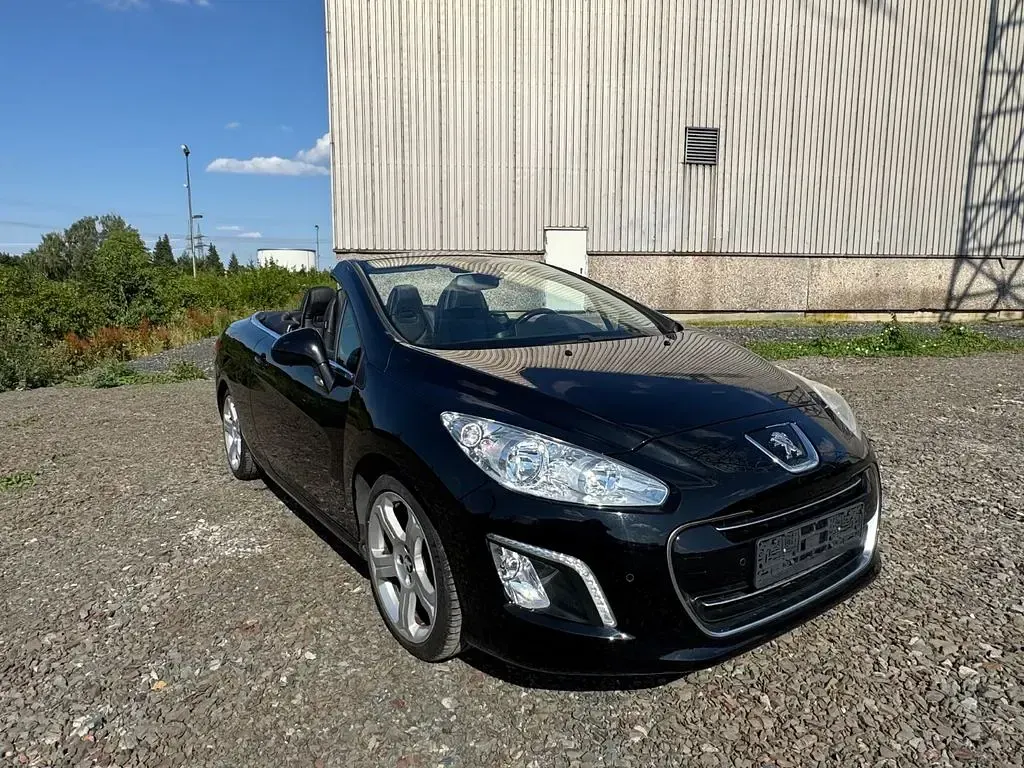 Gebraucht Peugeot 308 CC Allure 156 PS (114 kW) 2012 Schwarz Cabrio
