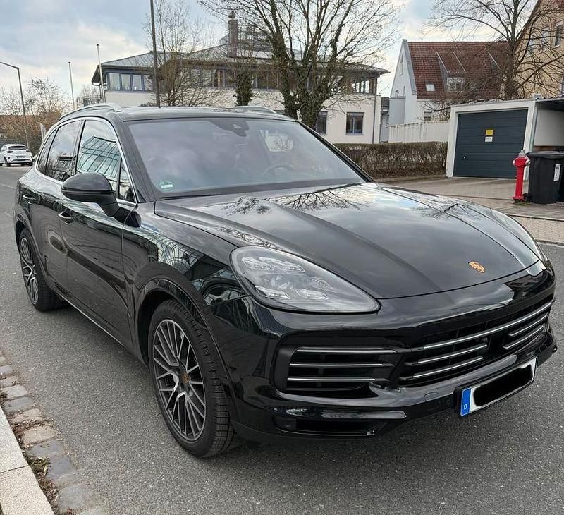 Gebraucht Porsche Cayenne 441 PS (324 kW) 2018 Schwarz SUV