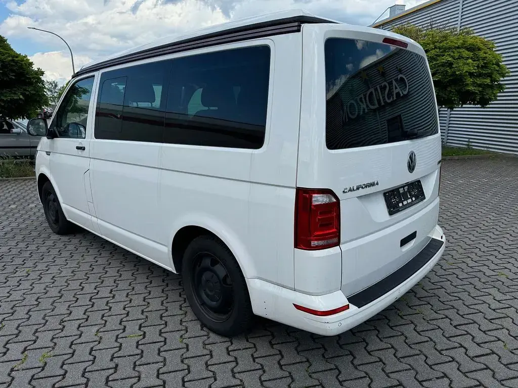 Gebraucht VW California Beach 199 PS (146 kW) 2019 Weiß Van
