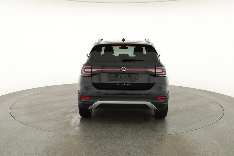 Gebraucht VW T-Cross Style 110 PS (80 kW) 2022 Deep black perleffekt SUV