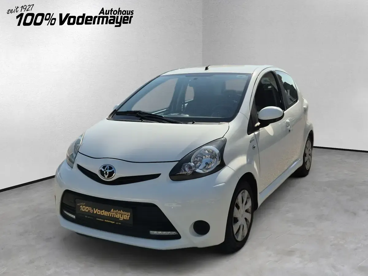 Gebraucht Toyota Aygo Cool 68 PS (50 kW) 2012 Kleinwagen