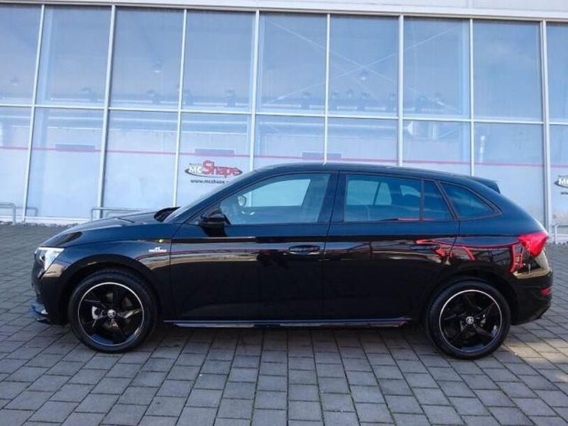 Schwarz Gebraucht 2022 Skoda Scala Monte Carlo Kleinwagen | 21.890 € (Fairer Preis) - Bild 1/4