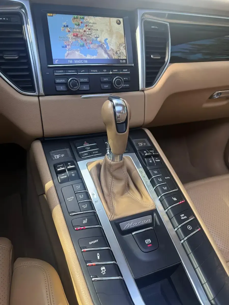 Usata Porsche Macan S 340 CV (250 kW) 2015 Marrone SUV