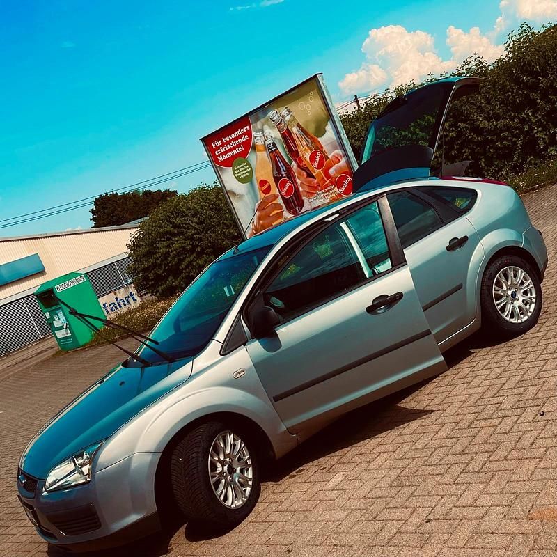 Gebraucht Ford Focus 101 PS (74 kW) 2005 Grau Kombi