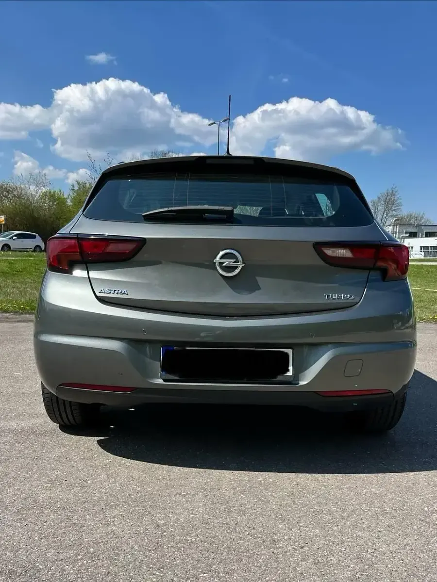 Gebraucht Opel Astra 150 PS (110 kW) 2017 Grau Limousine