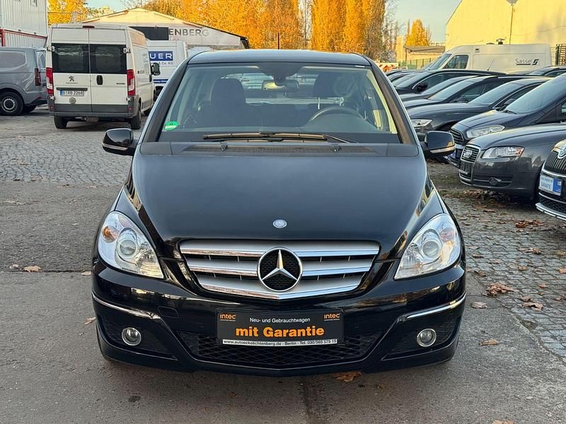 Gebraucht Mercedes B160 95 PS (69 kW) 2010 Schwarz Van / Kleinbus