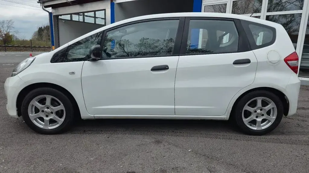 Gebraucht Honda Jazz S Cool 90 PS (66 kW) 2014 Weiß Kleinwagen