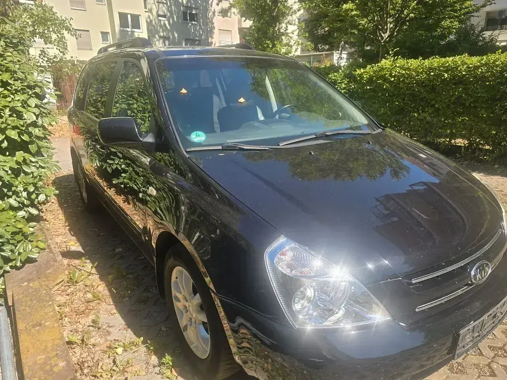 Gebraucht Kia Carnival EX 185 PS (136 kW) 2009 Schwarz Van / Kleinbus