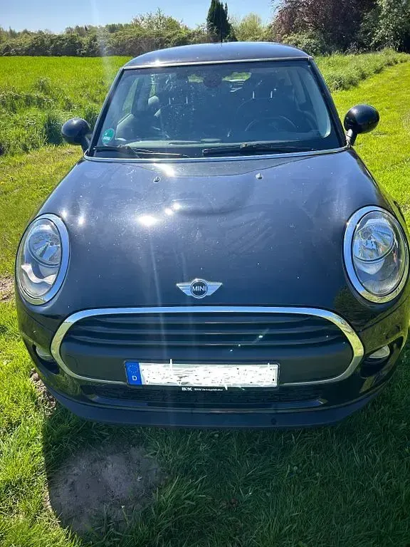 Usata Mini ONE 102 CV (75 kW) 2017 Nero Utilitaria