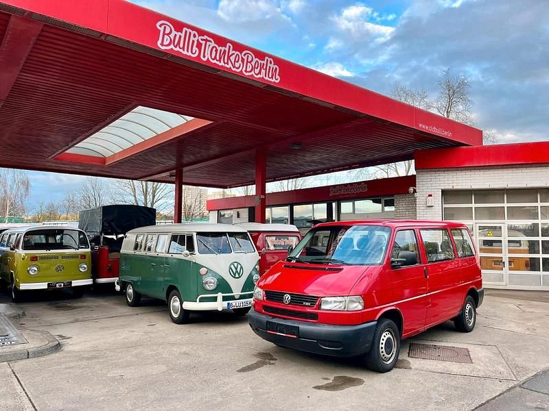 Rot Gebraucht 1996 VW Caravelle Van / Kleinbus | 7.500 € - Bild 1/4