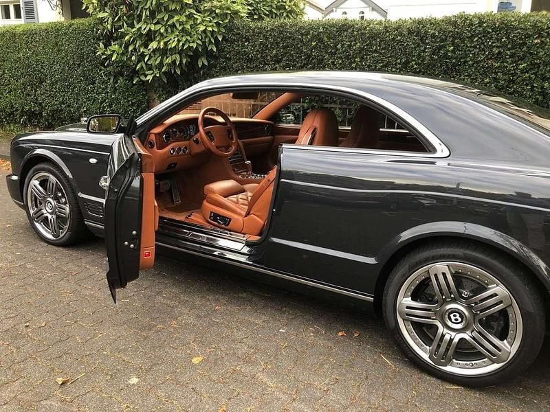 Grau Gebraucht 2008 Bentley Brooklands Limousine | 169.000 € - Bild 1/4