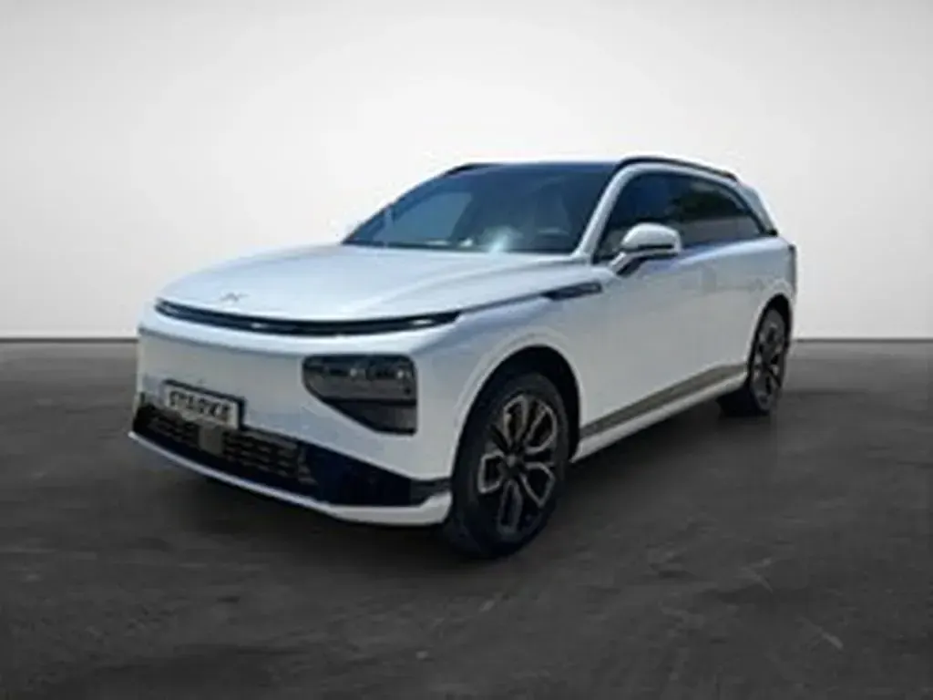 Neu XPENG G9 RWD Long Range 256 kW (349 PS) 2026 Weiß (arctic white) SUV