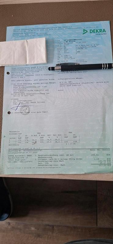 Gebraucht Citroën C3 PureTech 81 PS (59 kW) 2016 Schwarz Kleinwagen