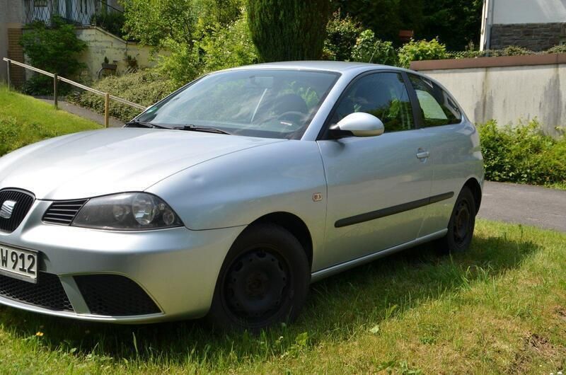 Silber Gebraucht 2009 Seat Ibiza Kleinwagen | 1.400 € (Superpreis) - Bild 1/4