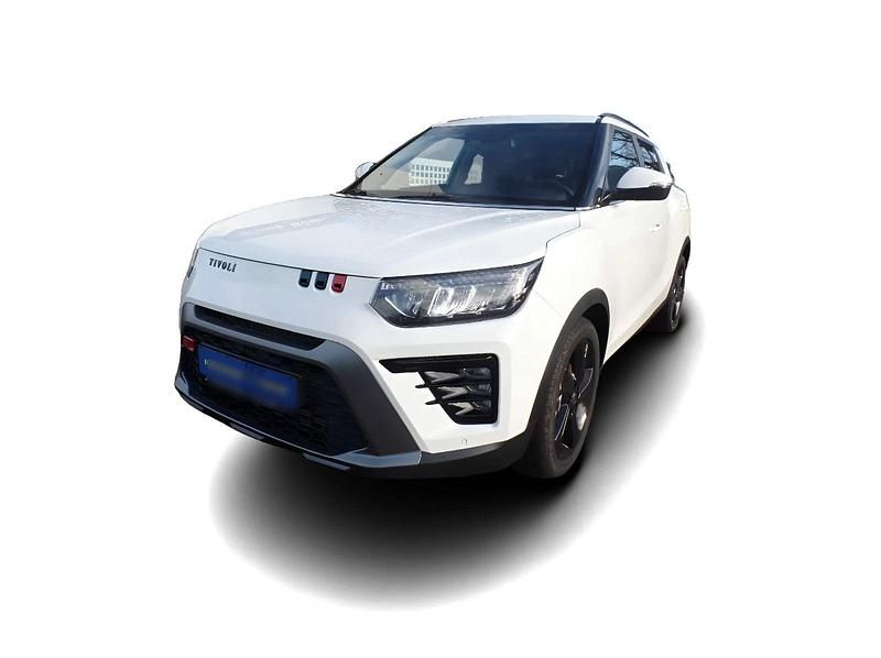 Weiss Gebraucht 2024 Ssangyong Tivoli SUV | 26.549 € (Teuer) - Bild 1/4