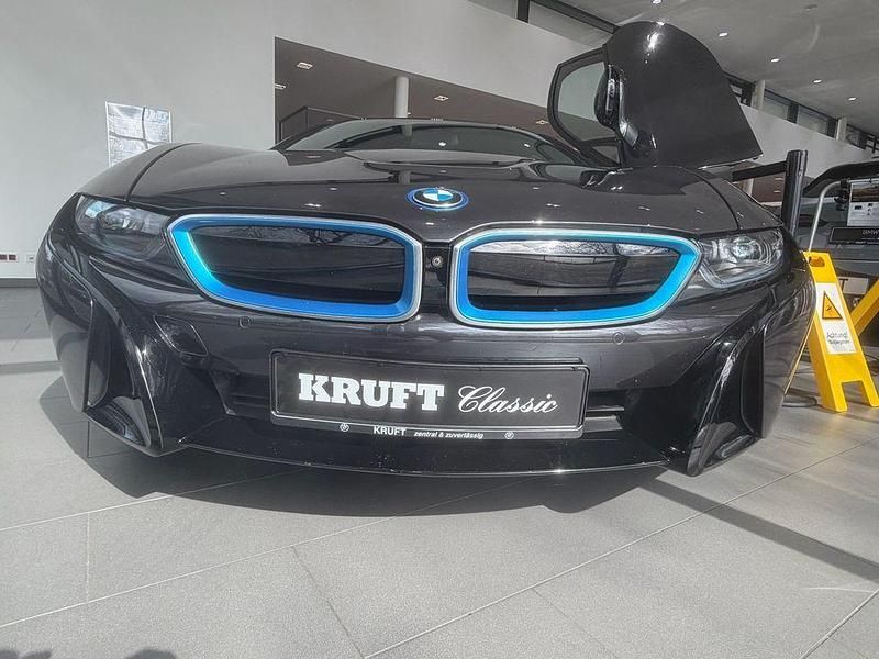 Gebraucht BMW i8 Pure Impulse 231 PS (169 kW) 2014 Sophistograu brilliant mit akz Coupé