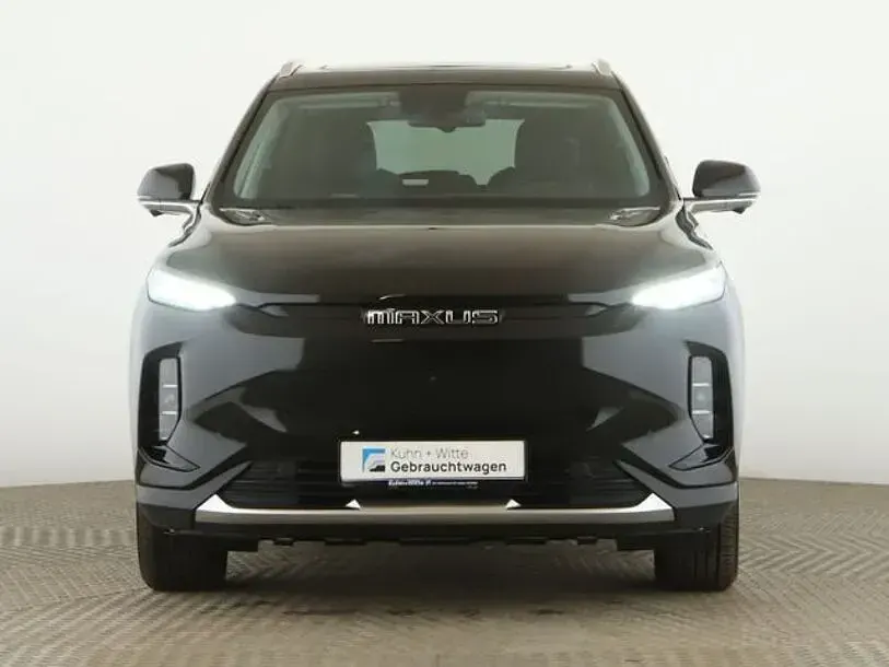 Second-hand Maxus EG50 130 kW (177 CP) 2024 Negru Berlinǎ