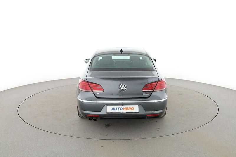 Second-hand VW CC 140 CP (102 kW) 2018 Gri Berlinǎ