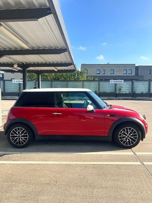 Rot Gebraucht 2002 Mini Cooper Kleinwagen | 1.799 € - Bild 1/4