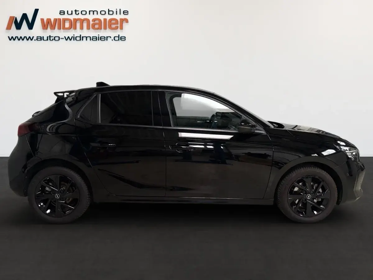 Gebraucht Opel Corsa 101 PS (74 kW) 2025 Schwarz Kleinwagen